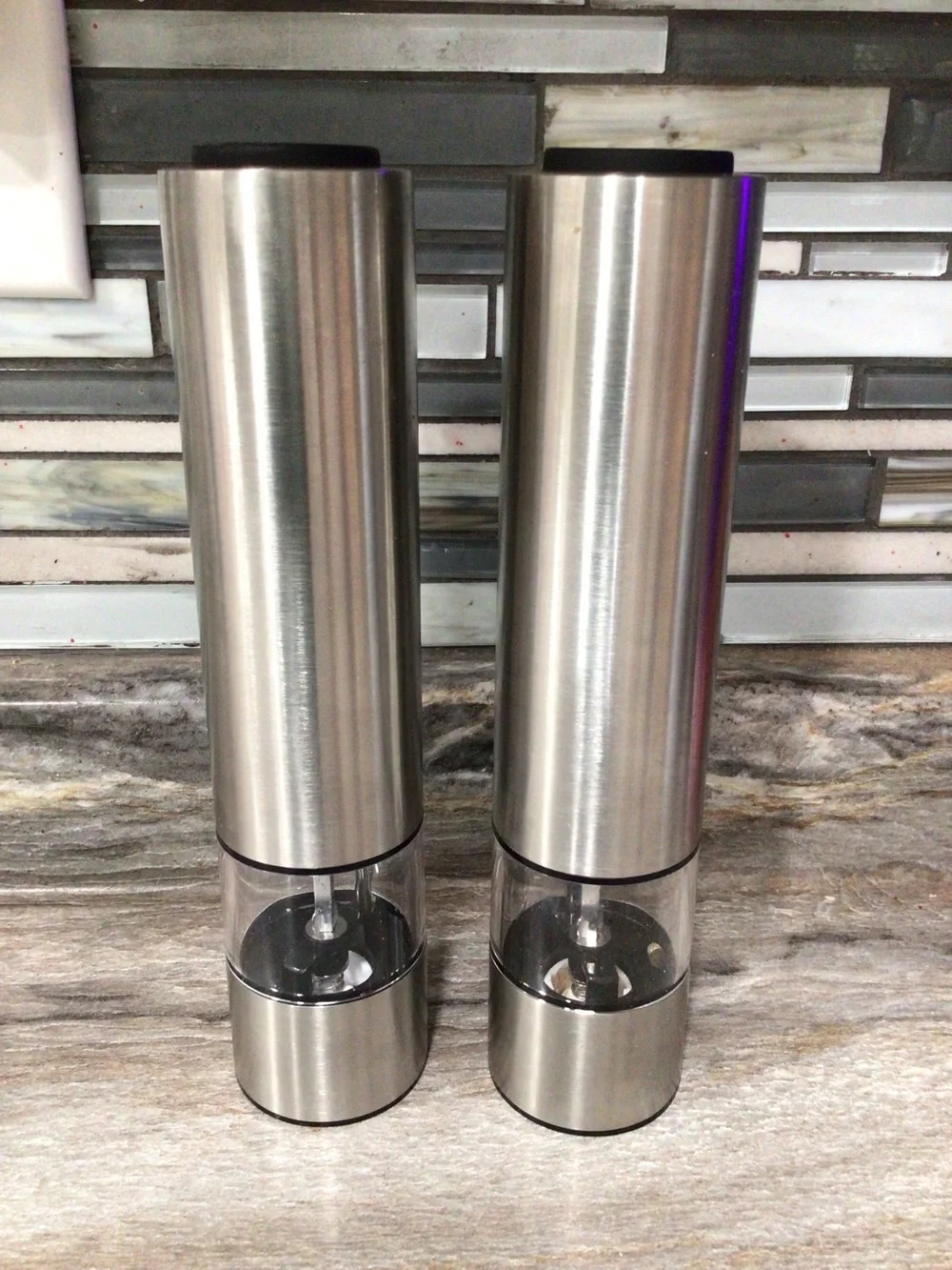 2pc Kamenstein Electric Salt Pepper Grinder Stainless Steel Battery Operated LED